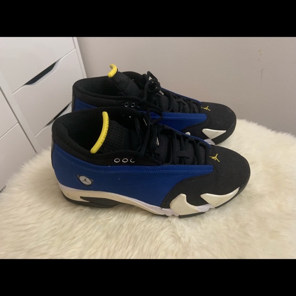 Jordan 14s Blue Yellow Black low laney - Picture 2 of 6